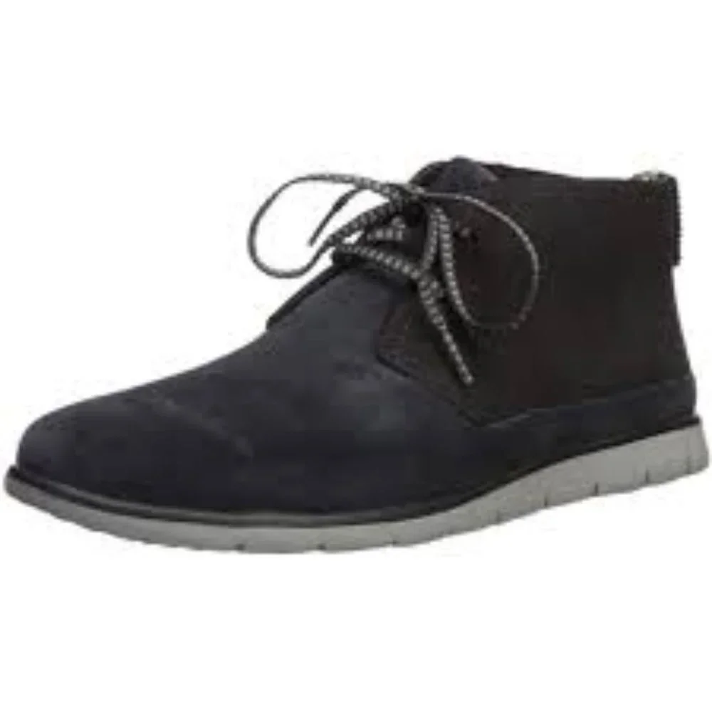 UGG Freamon Gray White Waterproof Suede Chukka Boots Men's size 9